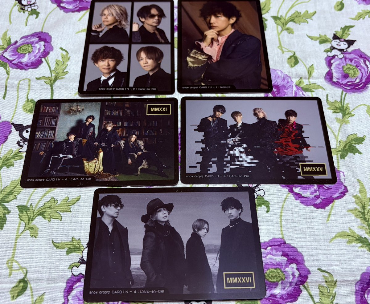 koo_viper's tweet photo. 最初に買った５枚
アー写率高い
撮り下ろしは4人とてっちゃん https://t.co/bAKhhgSt0F