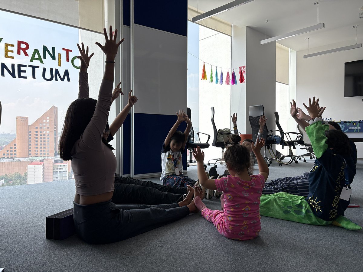inetum_es's tweet photo. [#México] 2ª edición de Veranito Inetum, una iniciativa creada para apoyar a nuestras familias durante las vacaciones de verano de sus hijos e hijas.

A lo largo de cuatro viernes las oficinas se transformaron en espacios de aprendizaje, convivencia y diversión.

#WeAreInetum https://t.co/xOgUPZ6VKF