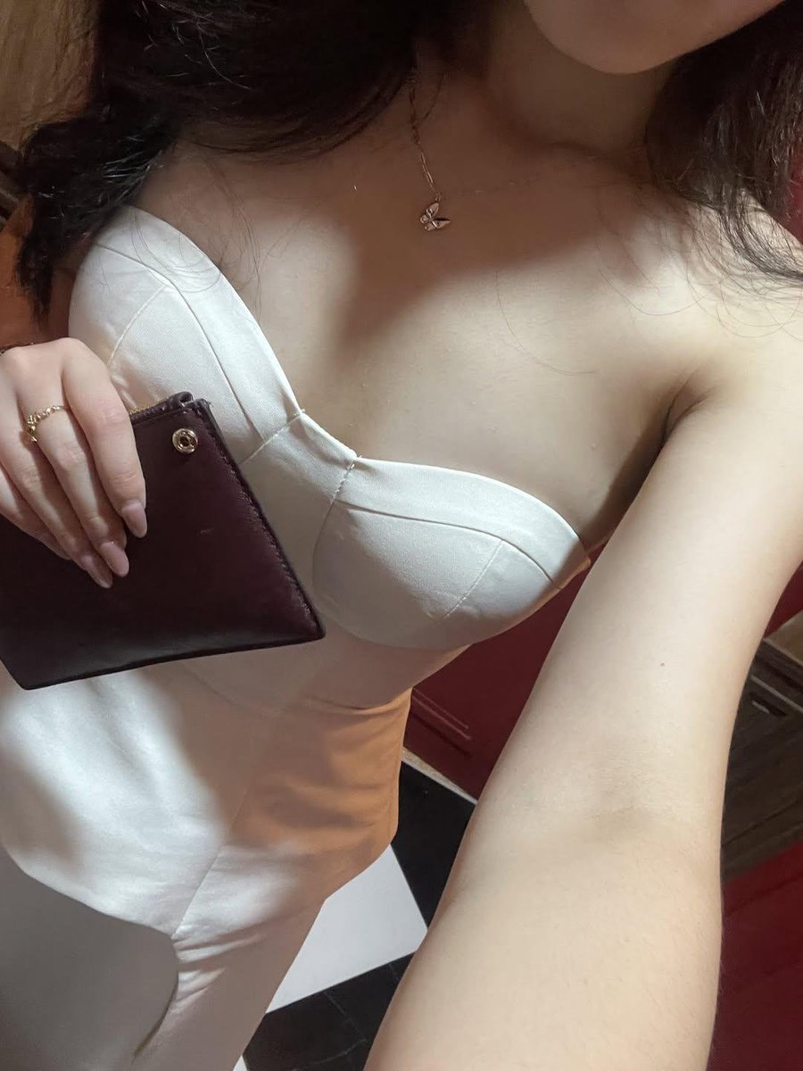 JimmyNguyen2x's tweet photo. 2/9 đẹp, em cũng dị ó 😙 https://t.co/J3NRYptm7y