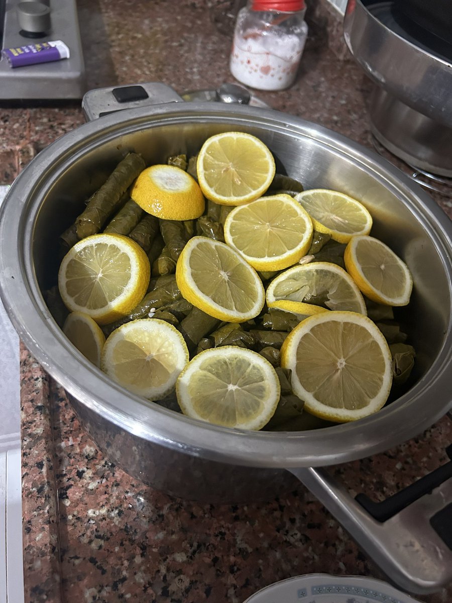 bsidicem's tweet photo. koydekı herkesın gozdesı olacam herkes ellerını yıyecek bu sarmayla bırlıkte https://t.co/hd3gbPwvIy