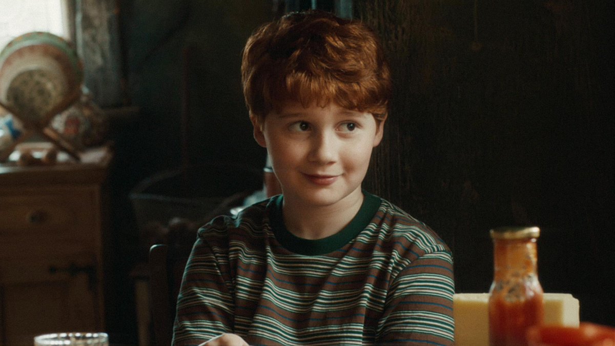 PotterHBOMedia's tweet photo. The Weasleys in “Harry Potter and the Philosopher’s Stone” HBO Max Original Series. https://t.co/gs4OfWmDrW