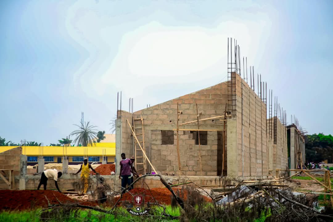 Cagsosa's tweet photo. A New Landmark Is Rising at CAGS

A significant transformation is currently taking place within the premises of Christ Apostolic Grammar School as work progresses on the much-anticipated Big Field Pavilion. https://t.co/2vRJaqSBNN