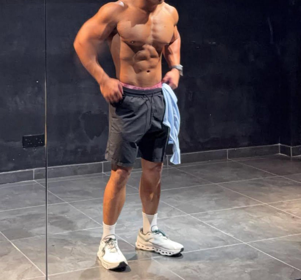 jonjonehcu's tweet photo. What if.. You're a gymrat daddy but your wife saw you having anal sex with a dog and chooses to be with his dog. Savage #musclehunk #beastiality #zoophilia #zoosexual #alterpinoy #alterdavao #davaoforhire #September2 https://t.co/vXiySmKEHB
