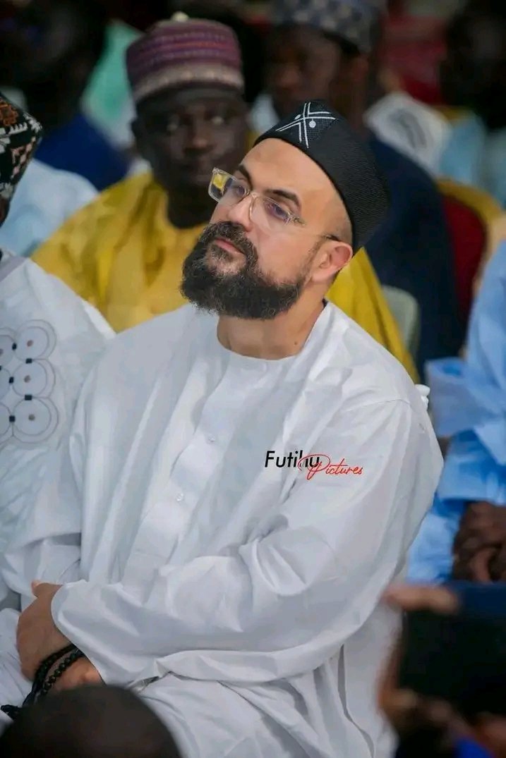 Cisse996's tweet photo. Alhamdulillah Maulud of prophet Muhammad ﷺ is continue happening in Medina Baye Niass R.T.A, Masha Allah, with thousands of attendance. https://t.co/DhGYm4u9bj