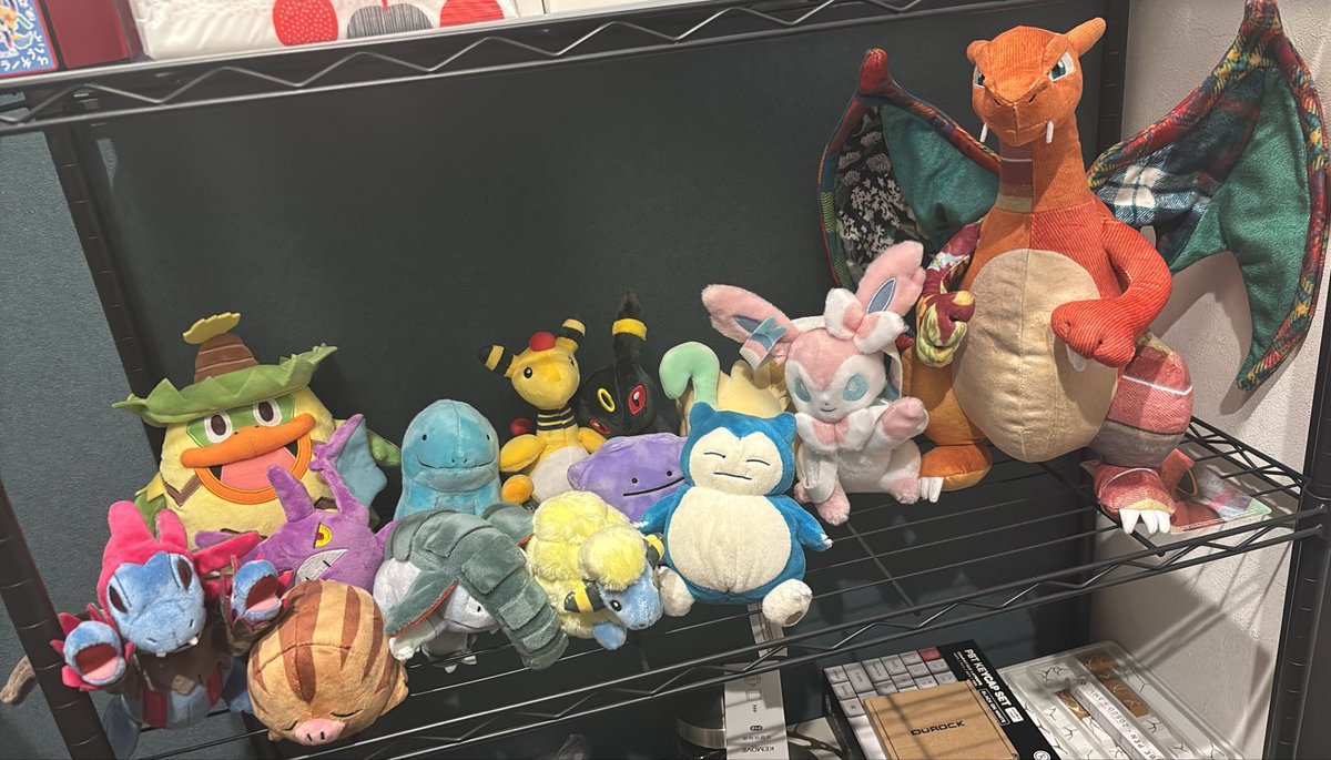 Kenni806's tweet photo. ショーンコラボリザードンよすぎる
嫁ちゃんありがとう https://t.co/wWdmkeKpzP