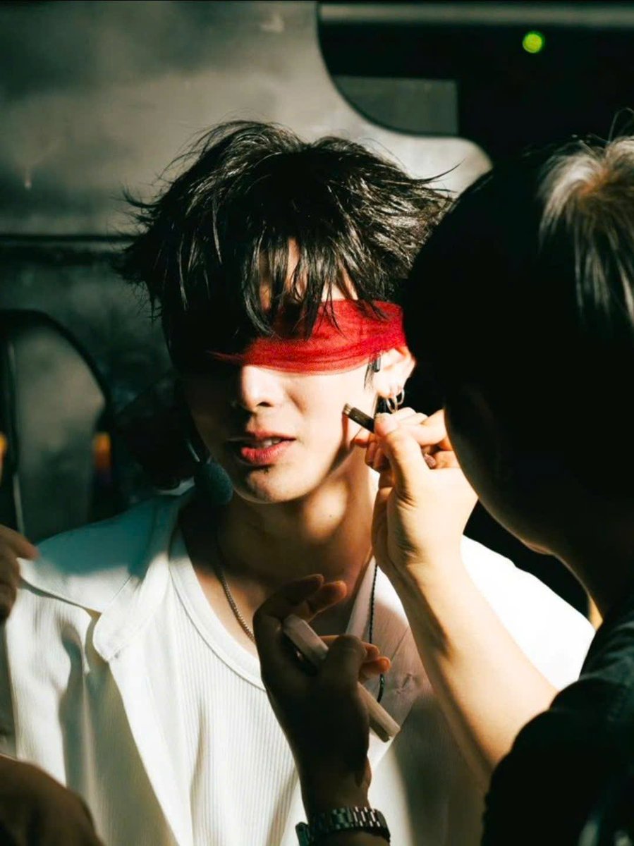 itskimkhanh's tweet photo. HeartBound is coming soon! 🥃🥀🚬
Let’s support PerthSanta together and make this journey even more special!🥰
Help me reach 500 followers, follow me and I’ll fb as soon as I can!
Love you na ❤️

#HeartboundSeries
#PerthSanta  #เพิร์ธแซนต้า https://t.co/YaJAhkJzZK