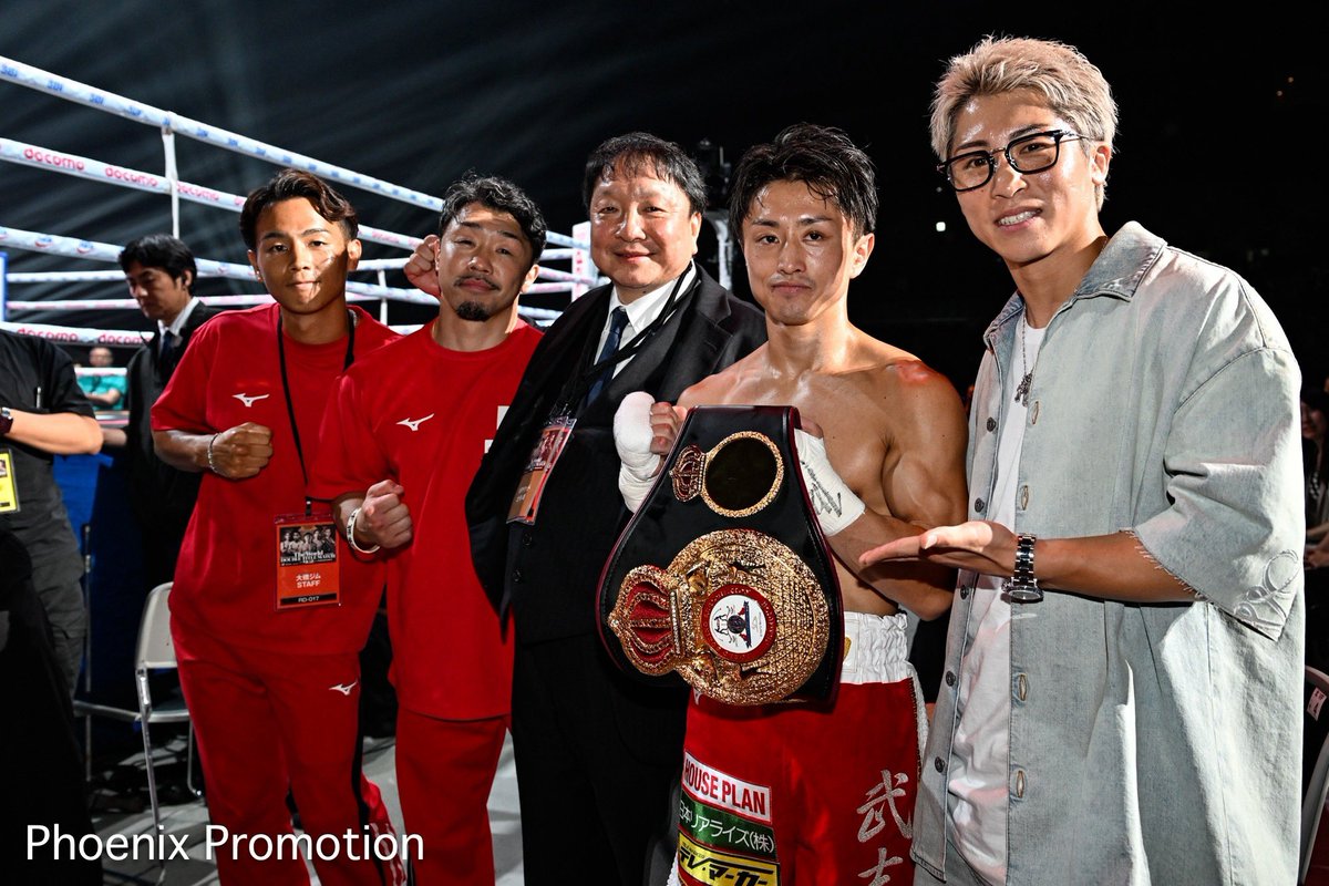 _takeshiishii_'s tweet photo. WBA世界ミニマム級チャンピオン���なることができました！
最高に幸せで感謝の気持ちでいっぱいです。
本当にありがとうございました！
#石井武志 https://t.co/5c02wilbR9