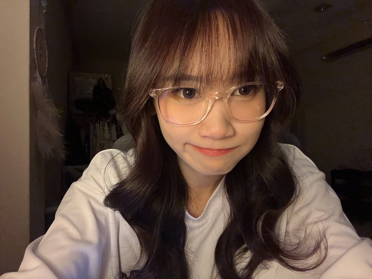 alice_klp48's tweet photo. Today song rec: Right Here, Right Now by High School Musical🎓

Good night potatoes💗 https://t.co/SPFDnnvfkm