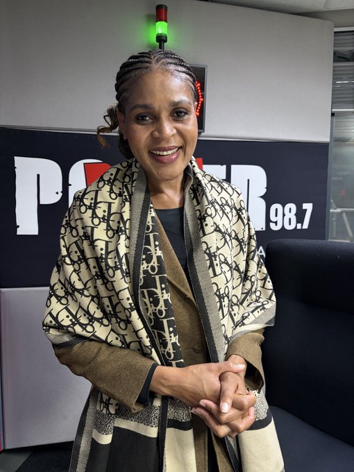 Powerfm987's tweet photo. Welcome to #POWERPerspective with @colleenmakhub
 from 20:00-00:00.

Get in touch with us throughout the show.  
☎️: 0861 987 000 
📱: 083 303 7093
🌐:https://t.co/wx36hmJlCS https://t.co/XcSm9OxlED