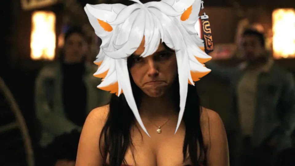 Grxit's tweet photo. How she looks at you when you tell her not to move 7,000 miles across the world to live with her “abuser”: https://t.co/qey6LmYo7b