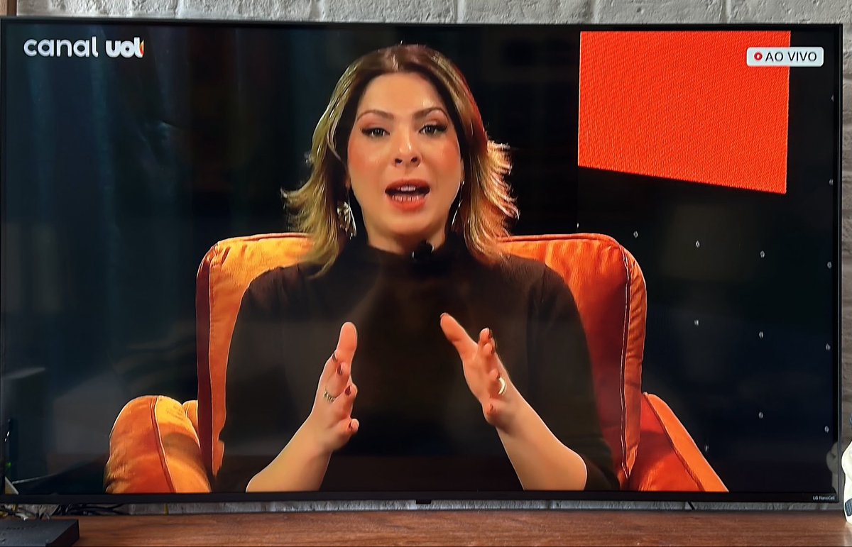 ArealTeresa's tweet photo. Melhor que StudioI 
Vamos mudar de canal? https://t.co/xoFdlmcipd