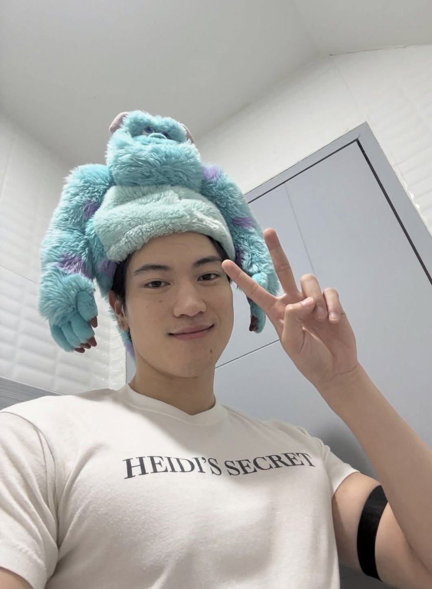 meadoreup's tweet photo. อเมริกาโน่คั่วกล้าม
ลาเต้ตี๋แว่น
คาปูชิอ้วง
โกโก้คมเข้ม https://t.co/AbAlW8Mn8t