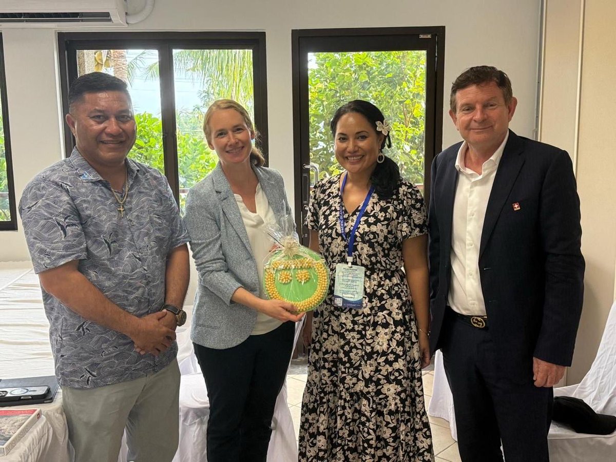 SwissMFAasia's tweet photo. The Swiss delegation at the 55th Pacific Islands Forum Leaders Meeting in Palau 🇵🇼  discussed bilateral &amp; multilateral cooperation opportunities with leaders of Pacific Island states who have recently opened a mission in Geneva. #PIFLM2026 #PIFLM55 @ForumSEC https://t.co/j0byyytXlP
