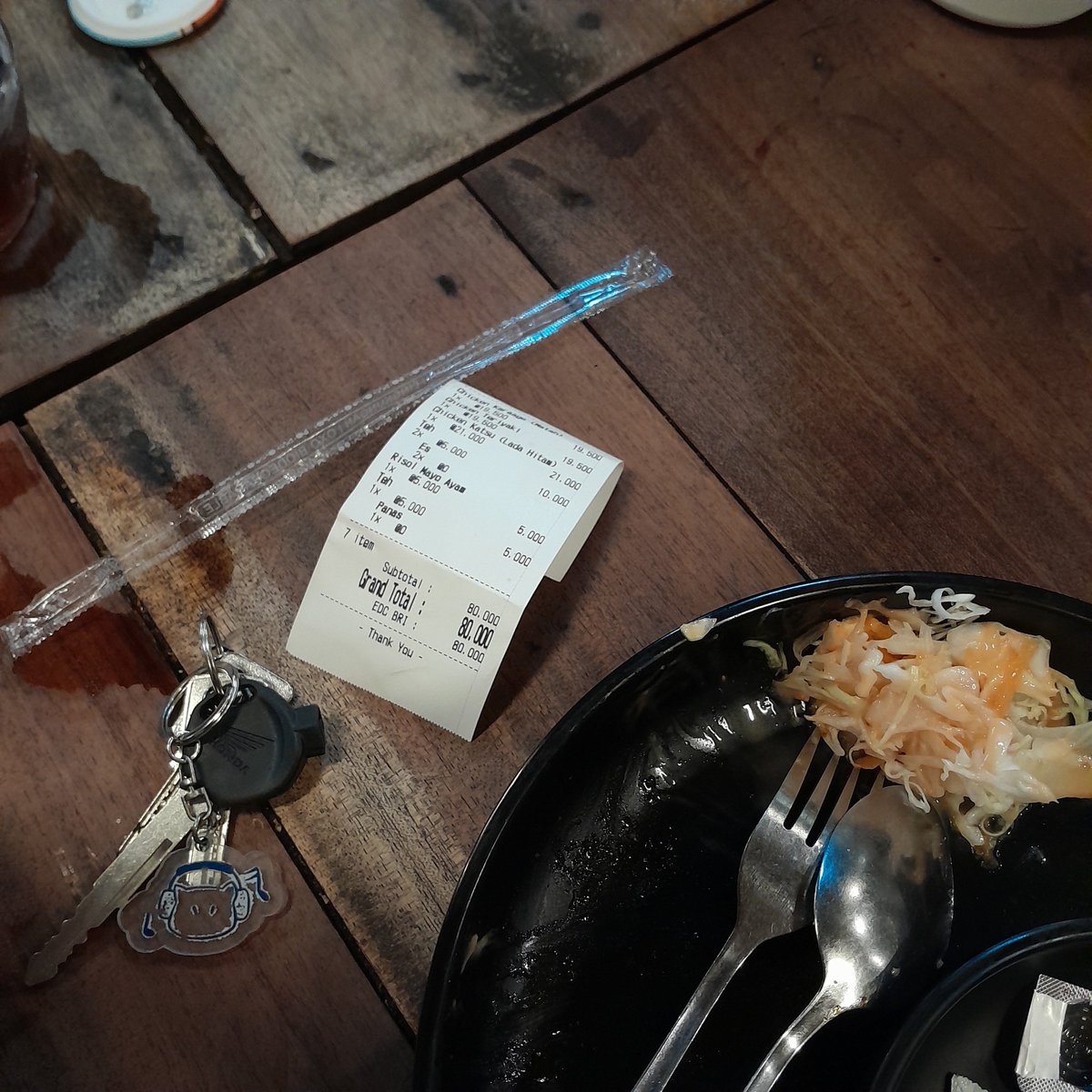 xurboy's tweet photo. finally makan nomjow jowo https://t.co/tJZqrrJI6m