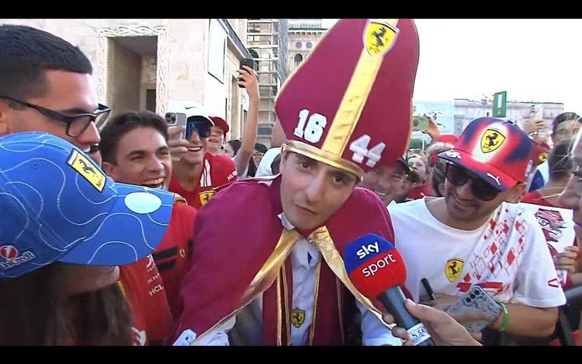 leclercsletters's tweet photo. "there are two religions in italy" https://t.co/9qgaVyJwSm