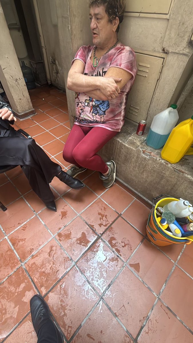 mauroszeta's tweet photo. 🚨 PITY ALVAREZ SE DESCOMPENSÓ EN EL JUICIO Y PIDEN SU TRASLADO A UN HOSPITAL
- Noticia en desarrollo... https://t.co/RJudBA2IMN