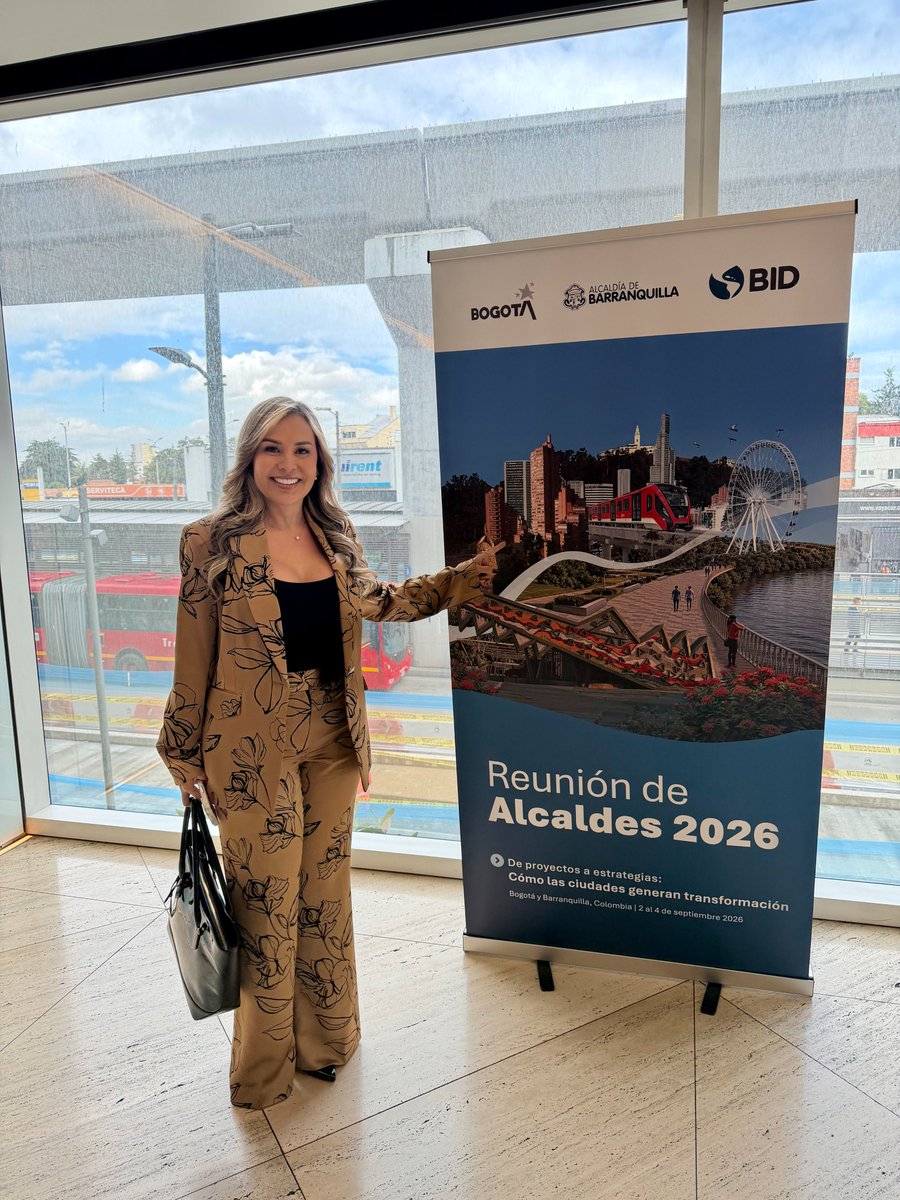 johanaaranda_'s tweet photo. ¡Ibagué presente donde se piensa el futuro de las ciudades! 🇱🇹 Participamos en la Reunión de Alcaldes de @el_BID, junto al presidente @ABDELAESPRIELLA, mandatarios y expertos de más de 40 ciudades de América Latina y el Caribe.

Llevamos nuestros proyectos estratégicos y gestionamos oportunidades de financiación para acelerar las iniciativas que necesita nuestra Capital Musical
@Asocapitales