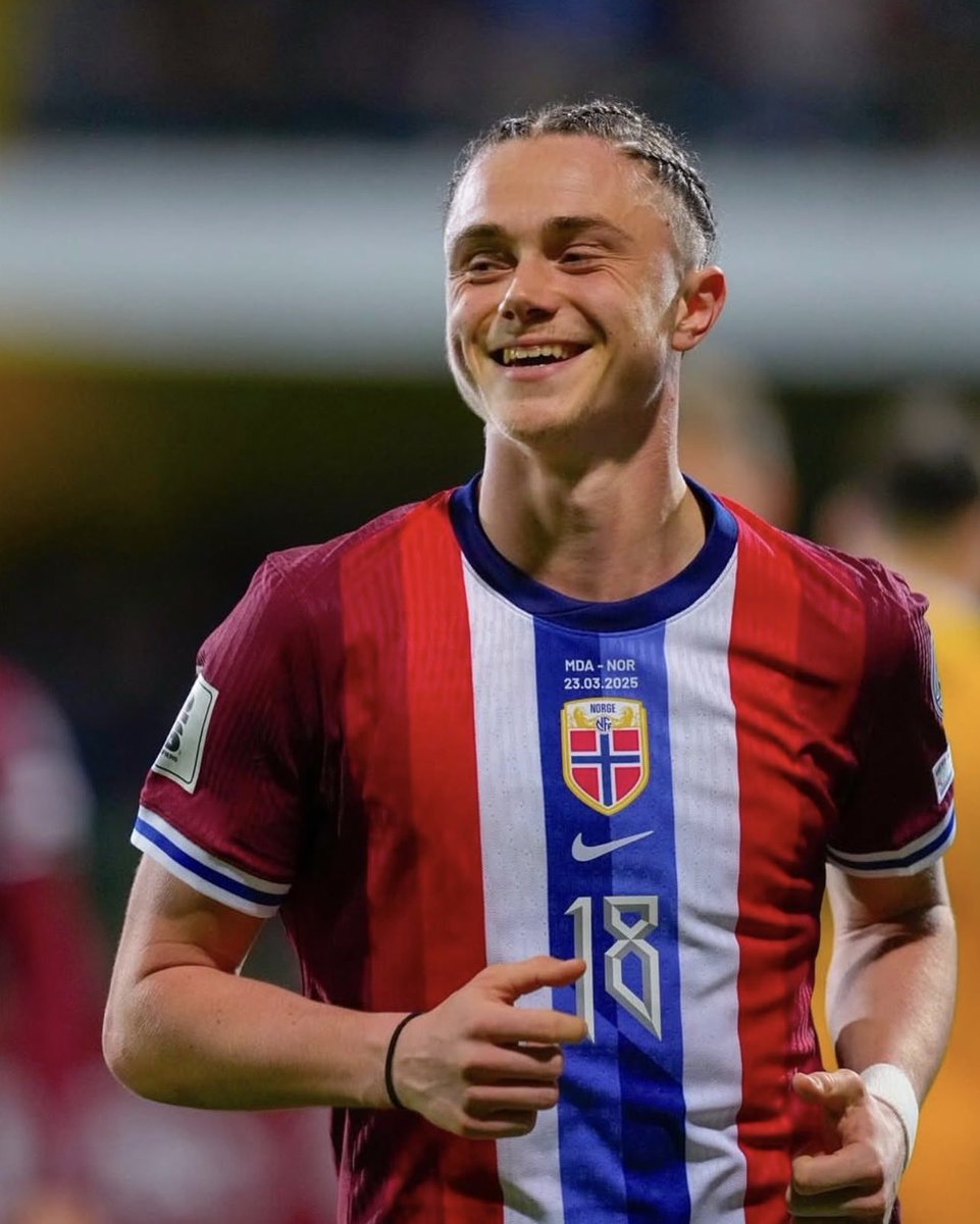 sachatavolieri's tweet photo. 🟣 RSC Anderlecht trying a surprise deal for Thelo Aasgaard.

The Mauves are in talks to try and secure the Norwegian attacking midfielder’s signature at the last minute, in order to register him on their European list.

He is Santiago Garcia replacement.

Follows @JoshuaBarrieRR https://t.co/DuMaAHejkw
