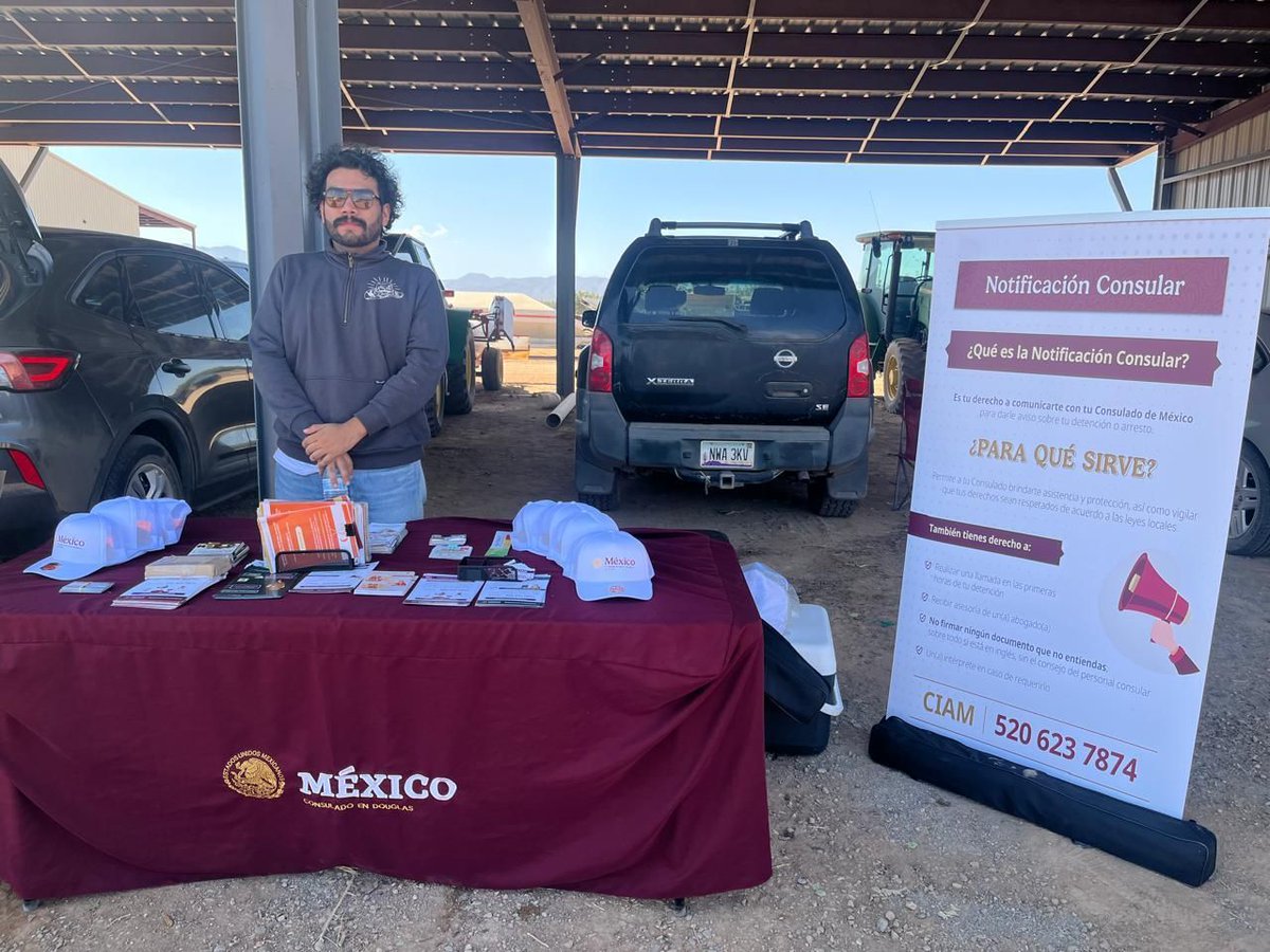 ConsulMexDou's tweet photo. En la #SDL visitamos a trabajadores mexicanos H-2A en Bowie Az, para atender dudas sobre trámites y compartir información sobre la asistencia y servicios que el Consulado puede brindarles.
Agradecemos el apoyo de Winchester Heights Community Center, NFJP, SEAHEC y Benson Hospital https://t.co/3dYhTUF8PE