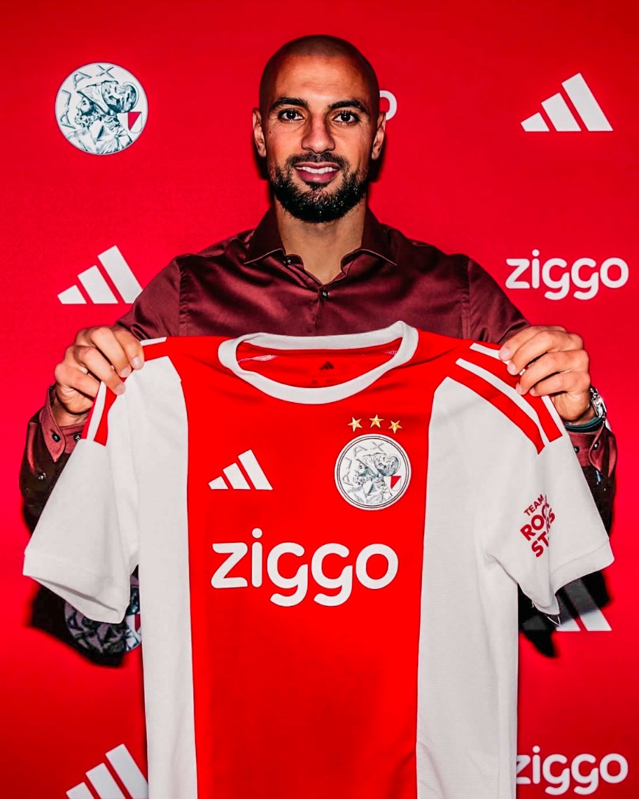 eurofootcom's tweet photo. 🇲🇦🇳🇱 𝐎𝐅𝐅𝐈𝐂𝐈𝐀𝐋 | The Amrabat brothers will both play in the Eredivisie this season! 🤝 

✅ Nordin Amrabat (39) signed for FC Utrecht

✅ Sofyan Amrabat (30) signed for Ajax https://t.co/OAjGFZpkEV