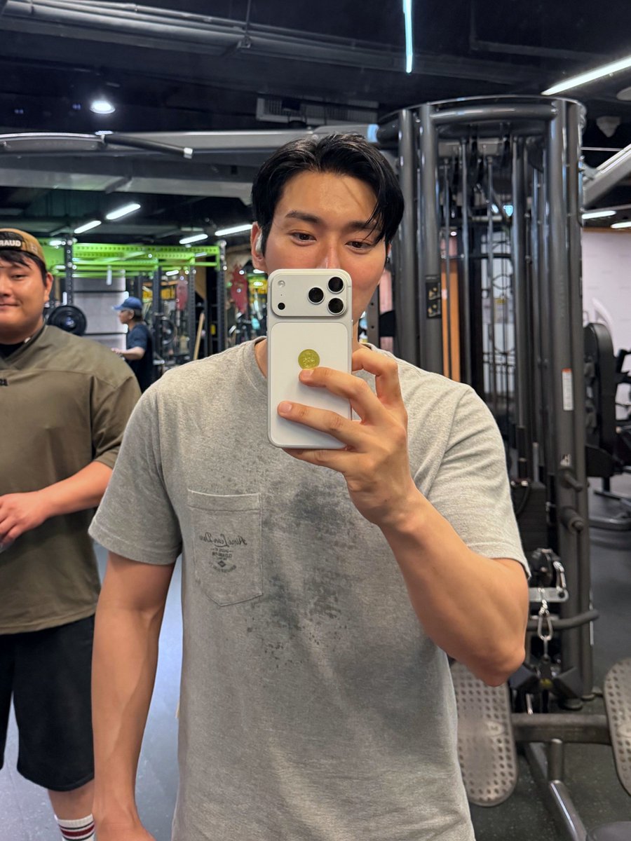 jsjwago's tweet photo. 내 신분이 시워니스트라서그런게아니고
ㅅㅇㅇㅃ거울셀카는 레알 차원이다름............ https://t.co/aoq0bjtp69