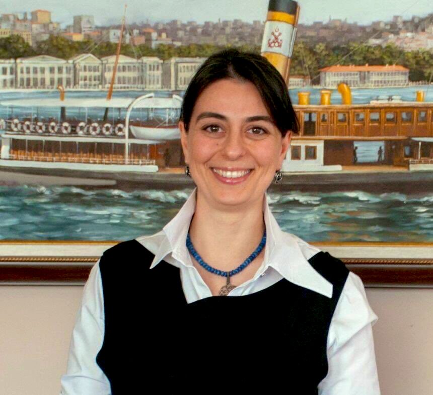 solmedya_haber's tweet photo. Üsküdar Belediye Başkanı Sinem Dedetaş, 36 gündür kuyu tipi cezaevinde tutuklu bulunuyor… Sessiz kalmayın, unutturmayın!

#SinemDedetaşSerbestBırakılsın ✊ https://t.co/M4y7vrKZk0