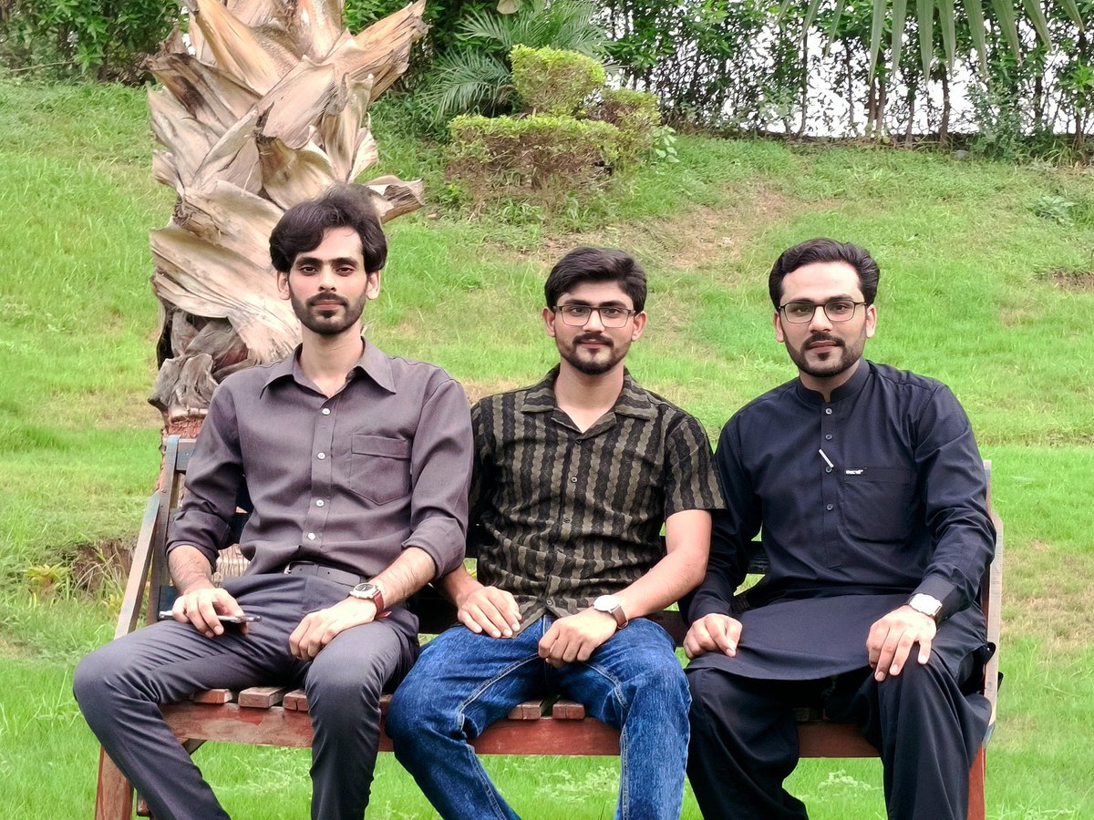IamZohaibAbid's tweet photo. بھائی بھائیاں دیاں باواں ۔۔۔ ❤️ https://t.co/LHpo1ZCckn