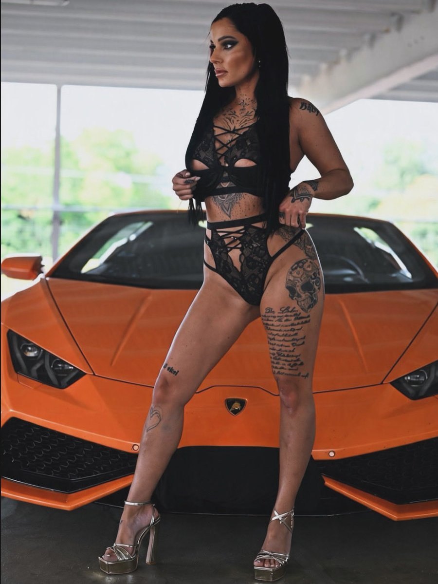 GiuliaxSky's tweet photo. 💙🤍giuliaSky #lamborghini #dessous #hot #tattoo #model #contentcreator #blackhair https://t.co/T1Hc9a82Sw