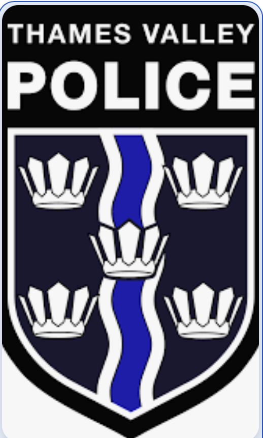 PoliceMutual's tweet photo. Community policing - Thames Valley Police launches support group for victims and survivors of domestic abuse.
https://t.co/0DtmRXNKKi https://t.co/uqLof43yD9