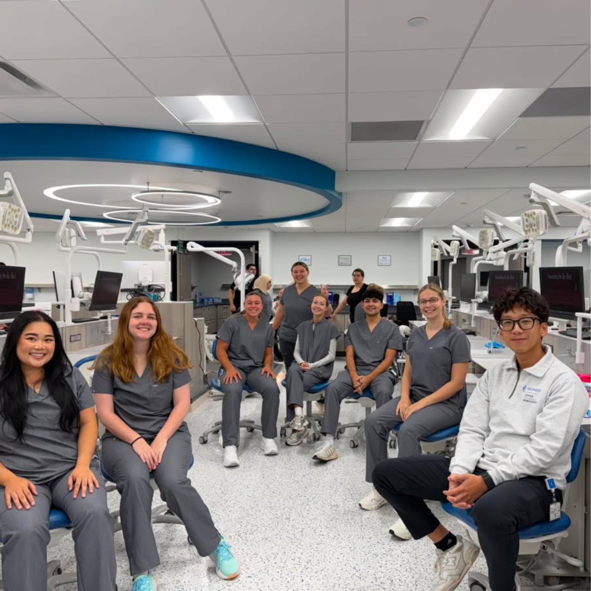 NEOMEDedu's tweet photo. From setting up their stations to getting their hands on the instruments, students in the Bitonte College of Dentistry are diving into their first weeks of hands-on learning! https://t.co/1galT8yA9S