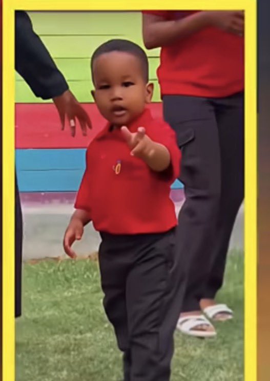 nakabugo_benita's tweet photo. Look at Sheebah Karungi’s son starting school 🥹❤️📚 Time really flies! Wishing baby Amir a beautiful and successful school journey. May God guide and protect him always 🙏🏽❤️ https://t.co/BBKVls8MYq