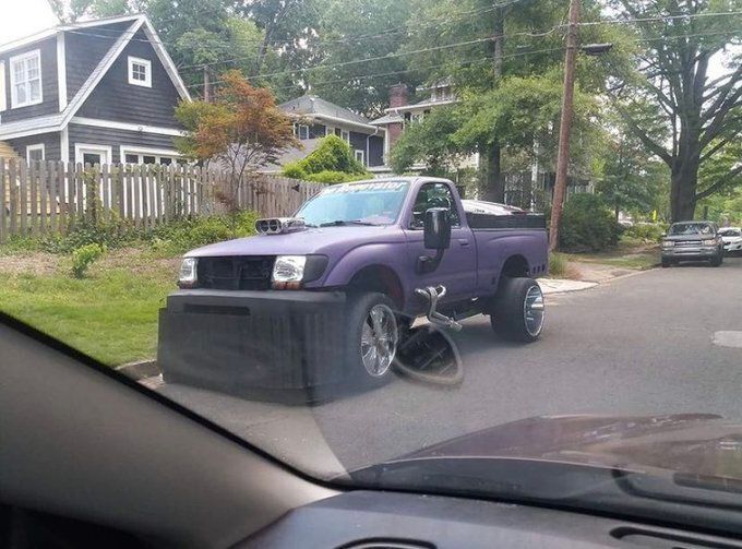 MemesOfCars's tweet photo. https://t.co/GXdMWp7pI8