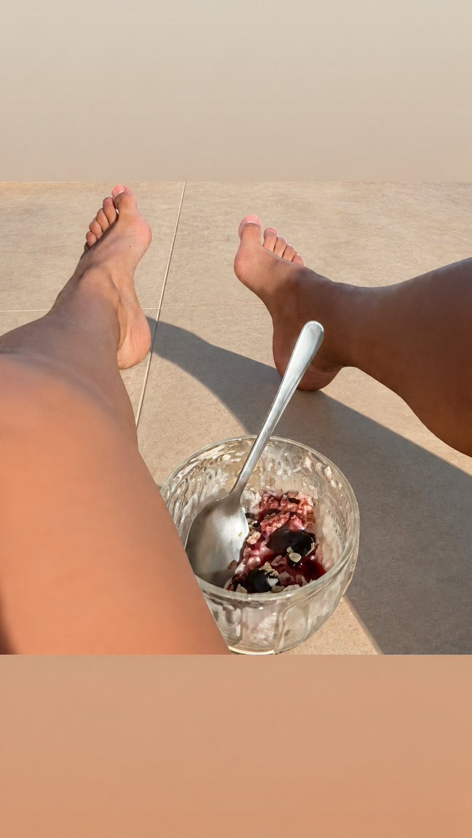 DomingaFeet's tweet photo. Unos piecitos hambrientos 💋🦶❤️🙂 https://t.co/OwHiYjCuNU