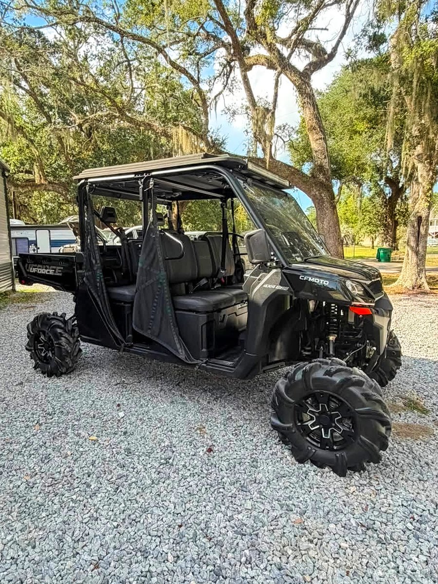 superatvtweet's tweet photo. #TwoDimeCustoms got their customers @CFMOTO_USA #UFORCE1000 hooked up with #SuperATV Forward Offset A-arms and a 4-inch GDP portal gear lift to get it sitting proper! 💪⚙️ https://t.co/nTkRHC4PSN