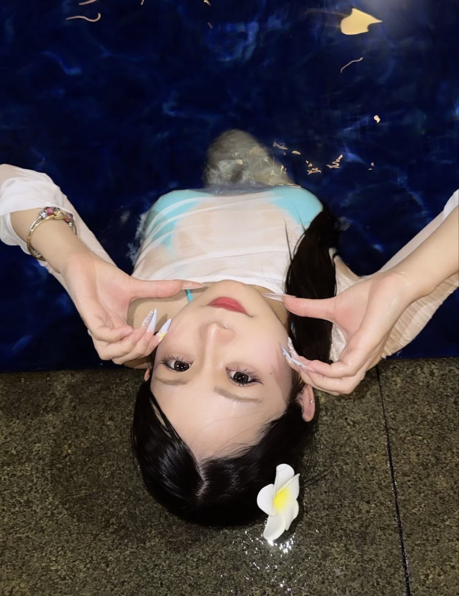 psbw9g's tweet photo. もえやっば💢💕
このまま乳揉みながら喉奥がんつきして精子いっぱいだしゅ💢💕
#もえ https://t.co/5ucaBZWqMp
