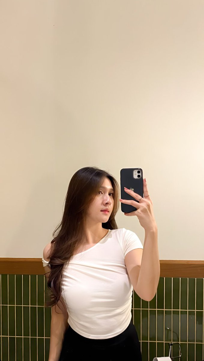 Arvindk81318079's tweet photo. Hi available ya kak 
#bojember 
#availjember https://t.co/FloxVsbYuz