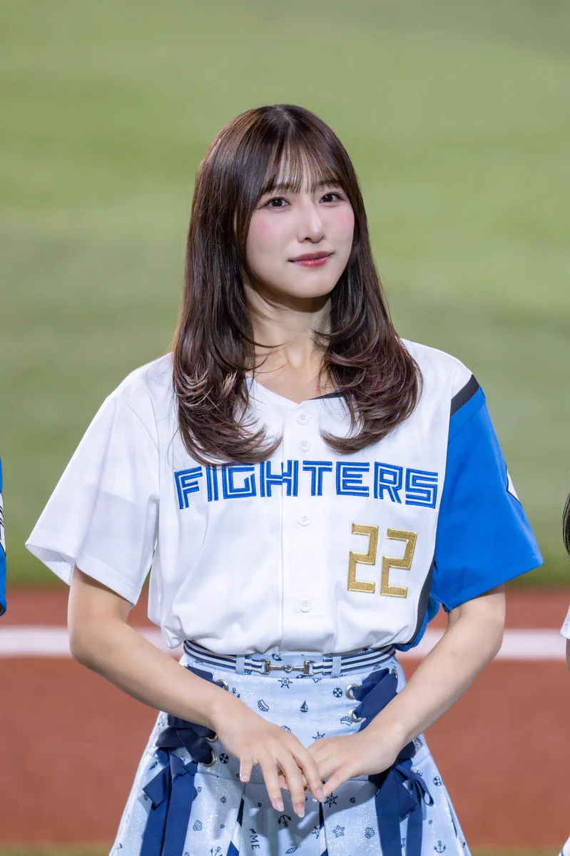 やす na platformě X: „2026-08-30 ≠ME 冨田菜々風さん始球式