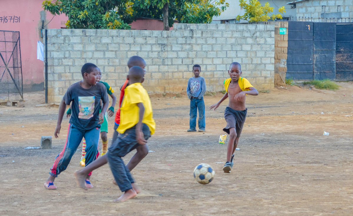Agnesstembv0's tweet photo. Football isn’t just a sport for kids in Zambia 
For many children, it’s where dreams begin.
#Zambia #Football #Russia https://t.co/iuztFeyf3N