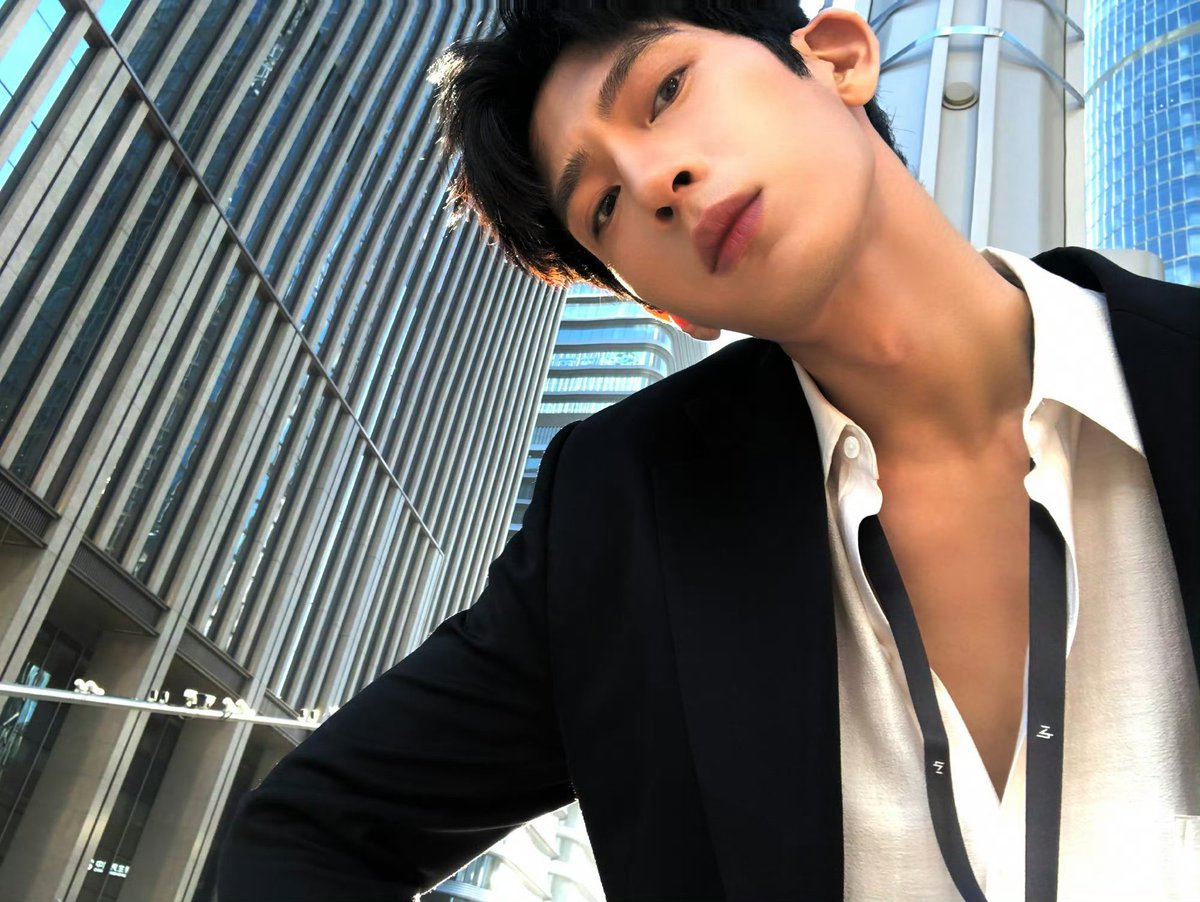 boranfiles's tweet photo. 📸 260902 Jing Boran Studio Weibo Update

#JingBoran #井柏然 #TheEarlySpring https://t.co/IYmrExWXff