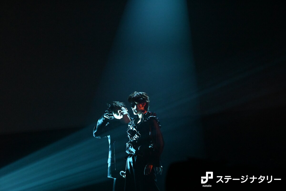 stage_natalie's tweet photo. 【会見レポート】新生アルカードが迫力パフォーマンス披露、初演から続投の松下優也「負けてられません」
https://t.co/fUg0f9lxz7

#ALUCARDSHOW2026 https://t.co/pwDOVdDIis