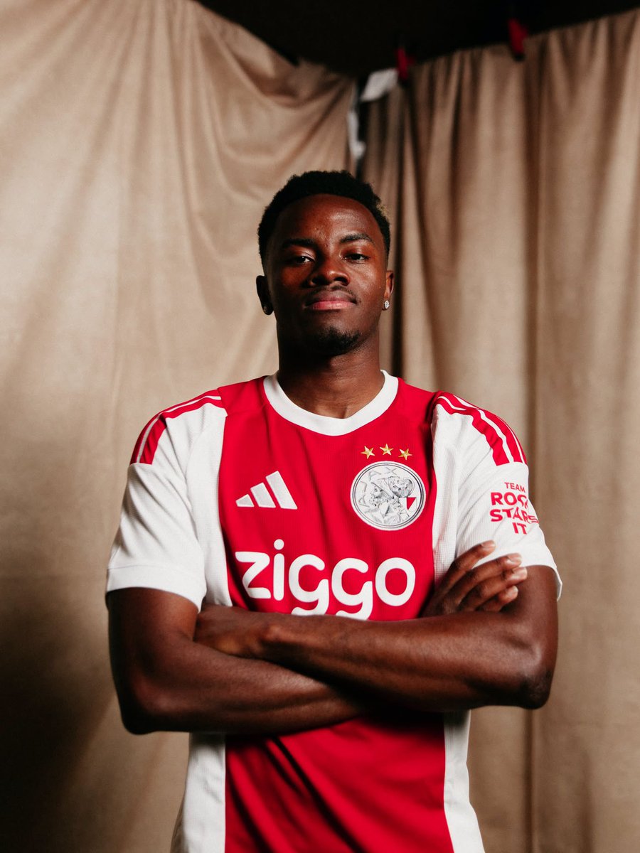 saedeciv's tweet photo. Officiel : Adingra est prêté à l’Ajax Amsterdam avec option d’achat. #civ #civ225 https://t.co/4KrehNEMmY