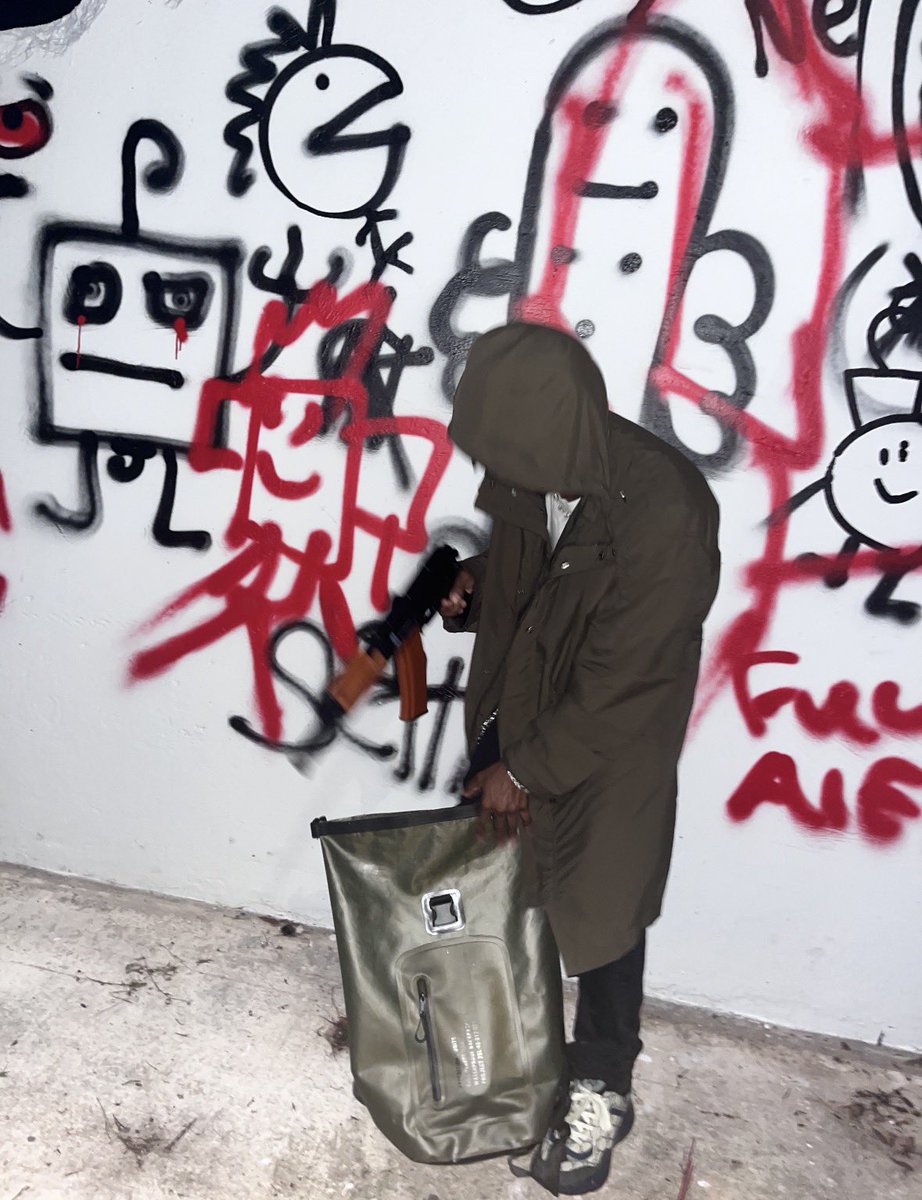ImHarlem23's tweet photo. Jugging Man + Jugging Knots MP4🔜 https://t.co/LR654umPrL