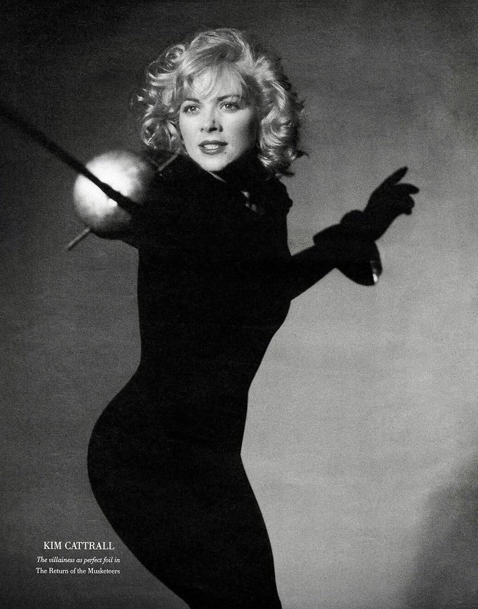 virgoessence's tweet photo. Kim Cattrall photographed by Farooz Zahedi for Interview Magazine, 1989 https://t.co/Cl8CocucU2