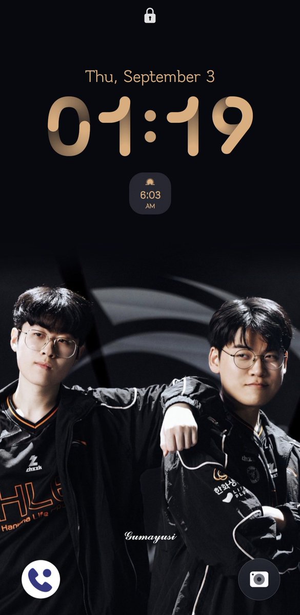 gugugumsi's tweet photo. 아까 뜬 탑원딜 사진 너무 좋아서 배경화면 만듦...🖤
사용료는 알티!

#Zeus #Gumayusi #돼지대충돌 https://t.co/4lUiF3nj8e