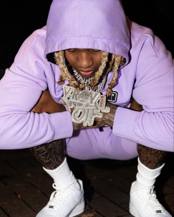 _LiilDurk's tweet photo. 😈💜….@lildurk 

#LilDurk #Rapper #Chicago #Trending #viralpost https://t.co/emriJqj6LI