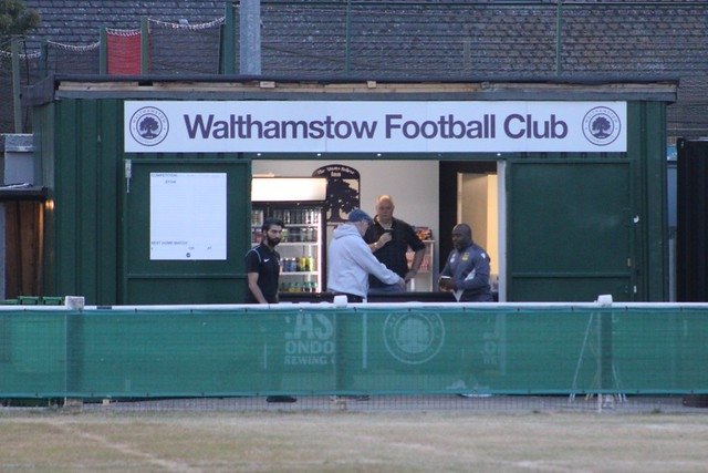 LocalBusDriver's tweet photo. @walthamstowfc U18's edge past the @cheshuntfcscore U18's 1-0 in the FA Youth Cup preliminary round. An 88th minute winner was enough to see them through to the next round in an excellent advert for both sides youth teams.  A few photos now on Flickr... https://t.co/Ey8IkERb7G https://t.co/BaZnDgEdMa