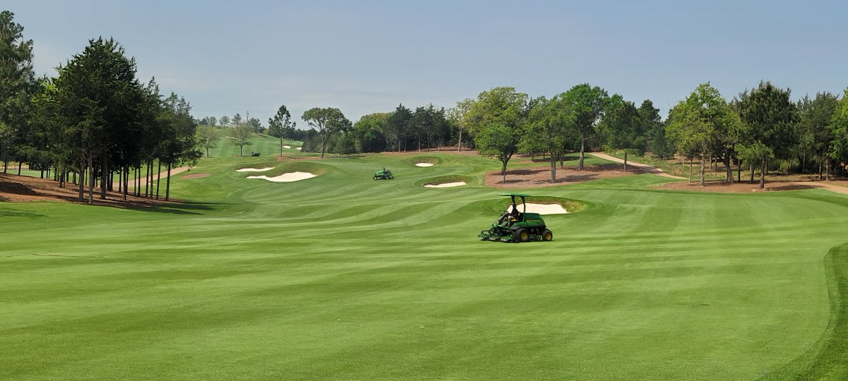STGCSA's tweet photo. You may not notice every decision behind preparing a golf course, but you notice the result. A superintendent’s attention to detail keeps courses in top condition.

Day 5 of our 7-day countdown to Thank a Golf Course Superintendent Day on September 8. https://t.co/A57js8QrxI