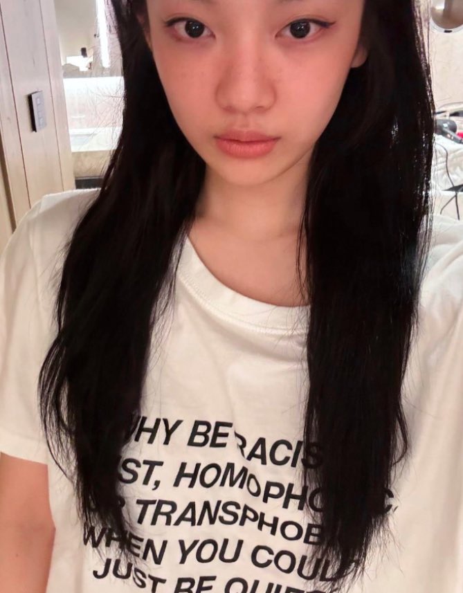 pourlesjolies's tweet photo. when ningning went viral for wearing the "why be racist, sexist, homophobic, or transphobic when you could just be quiet?" shirt https://t.co/ieBhaCAEtl