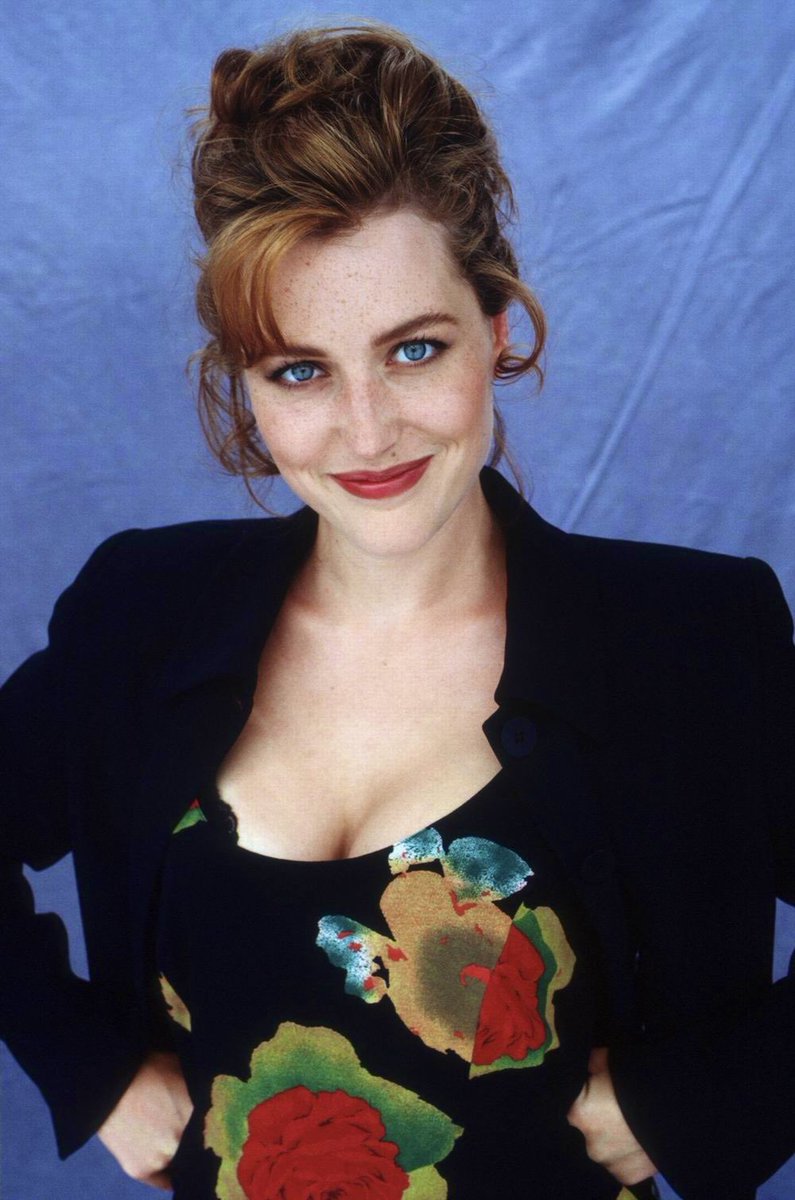ContextGillian's tweet photo. Gillian Anderson https://t.co/YjK14DEmPn