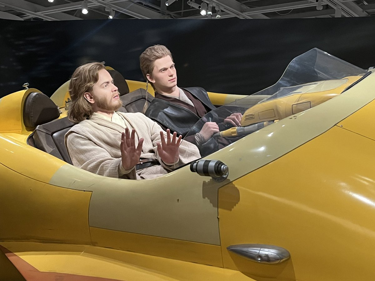 DEADLINE's tweet photo. Life-sized Star Wars models from Anakin to Obi Wan to Luke line the halls at the Lucas Museum of Narrative Art https://t.co/7lNYXvCu5l